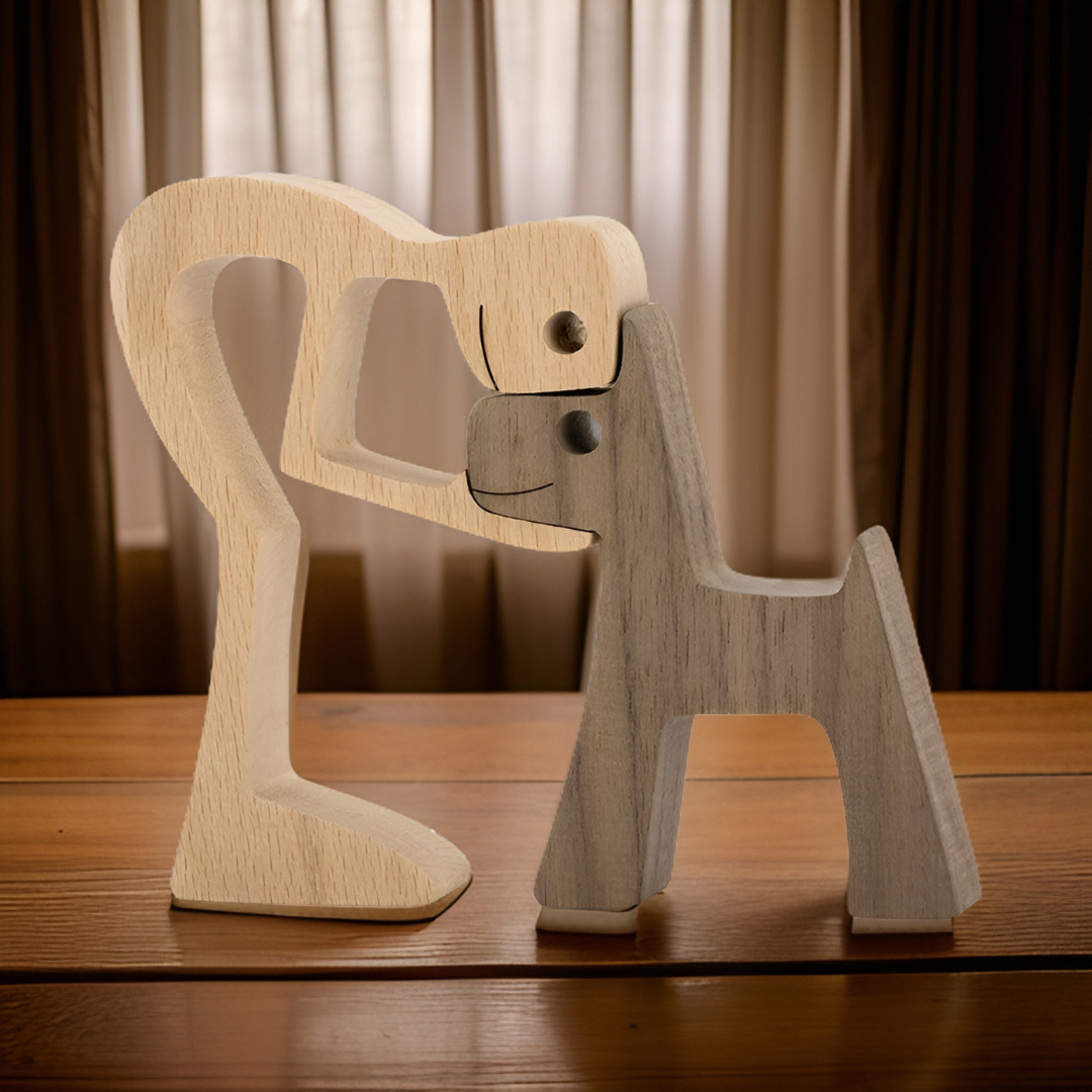 Statue en bois représentant un chien et son maître – Couleur naturelle, décoration artisanale pour le salon ou les amoureux des animaux