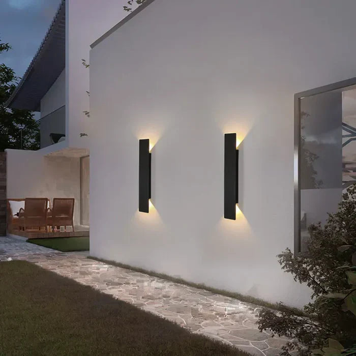 Applique Murale Extérieure – Aluminium Résistant aux Intempéries, Design Moderne pour Jardin ou Balcon