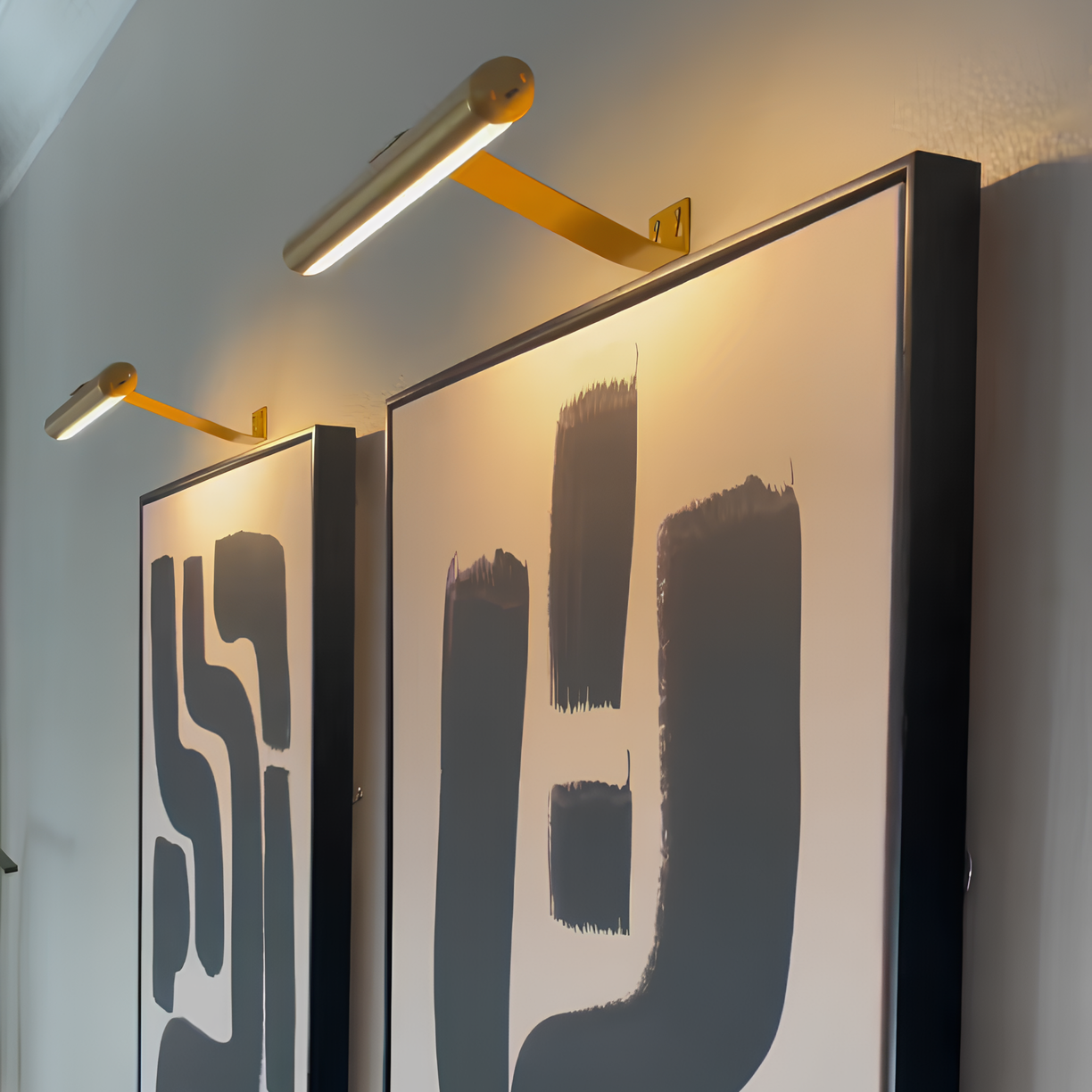 Applique murale sans fil – Aluminium, style moderne avec LED à intensité variable pour la décoration ou le salon