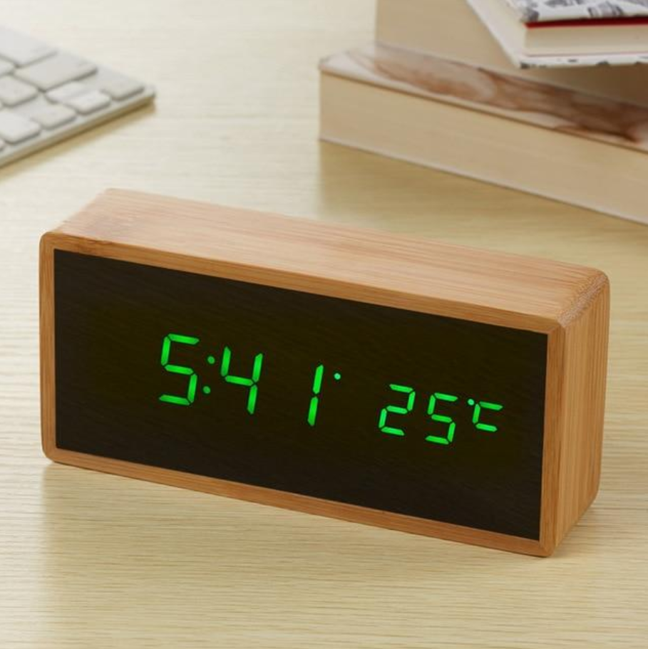 Réveil Digital en Bois avec Écran LED Heure et Température