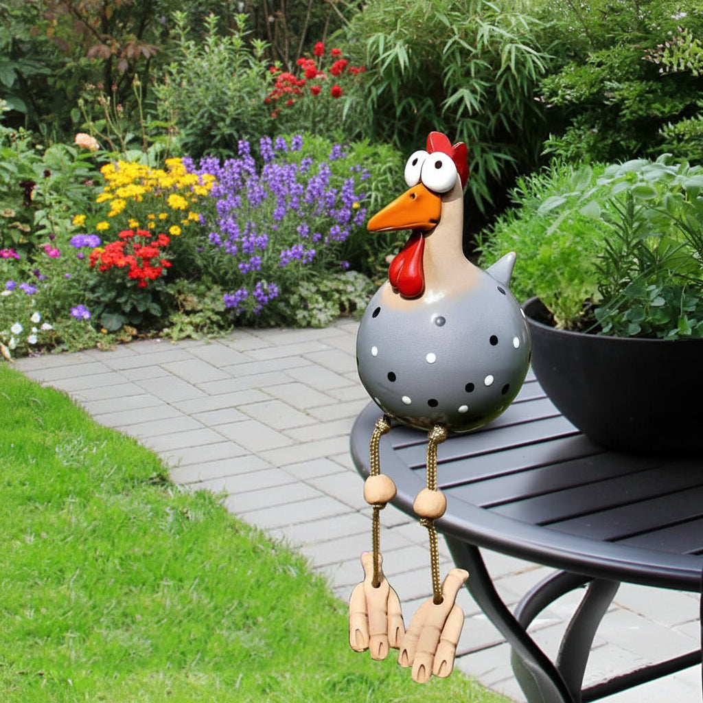 Garden Figurine – Weather-resistant resin, movable chickens for a playful garden decoration