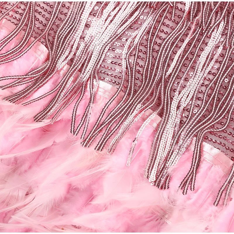 Robe Courte Femme à Plumes – Tenue de Soirée Glamour