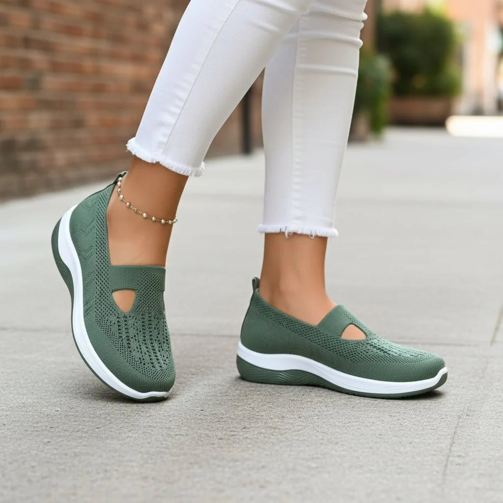 Orthopedic Slippers for Women – Soft, Ergonomic Design with Non-Slip Soles for Home Use
