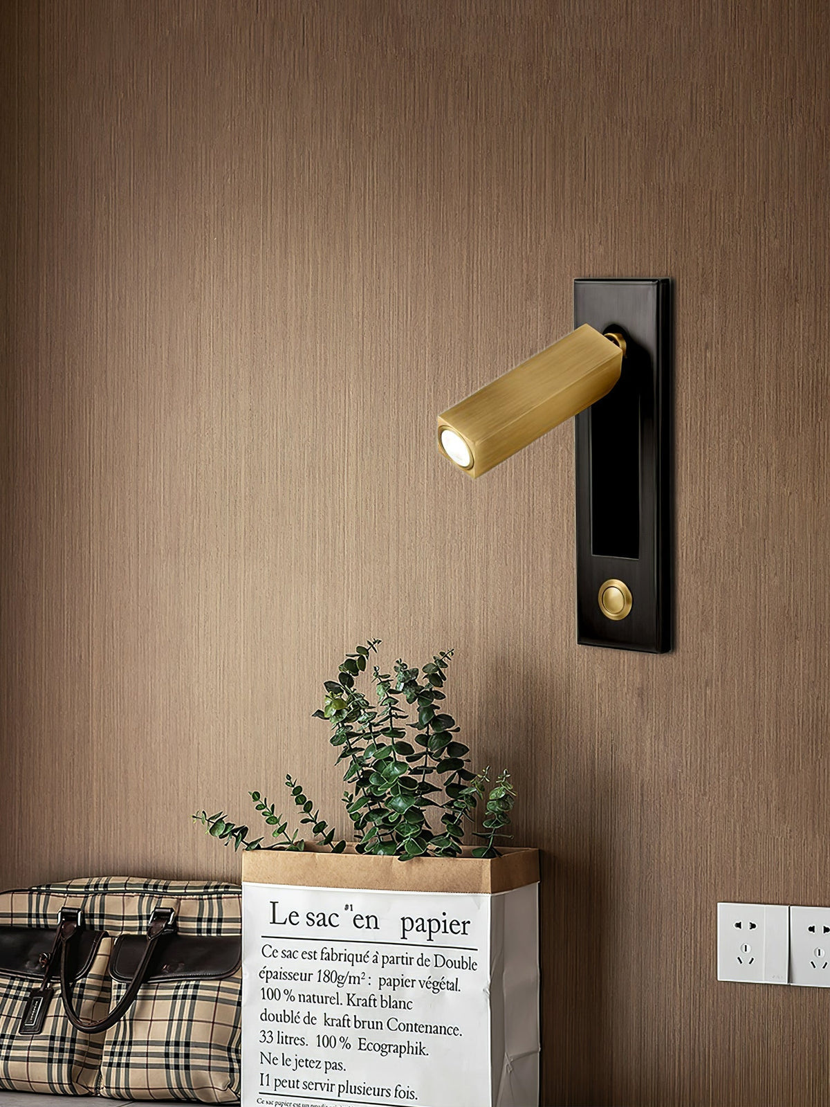 Applique Murale LED Encastrée pour Chevet - Métal