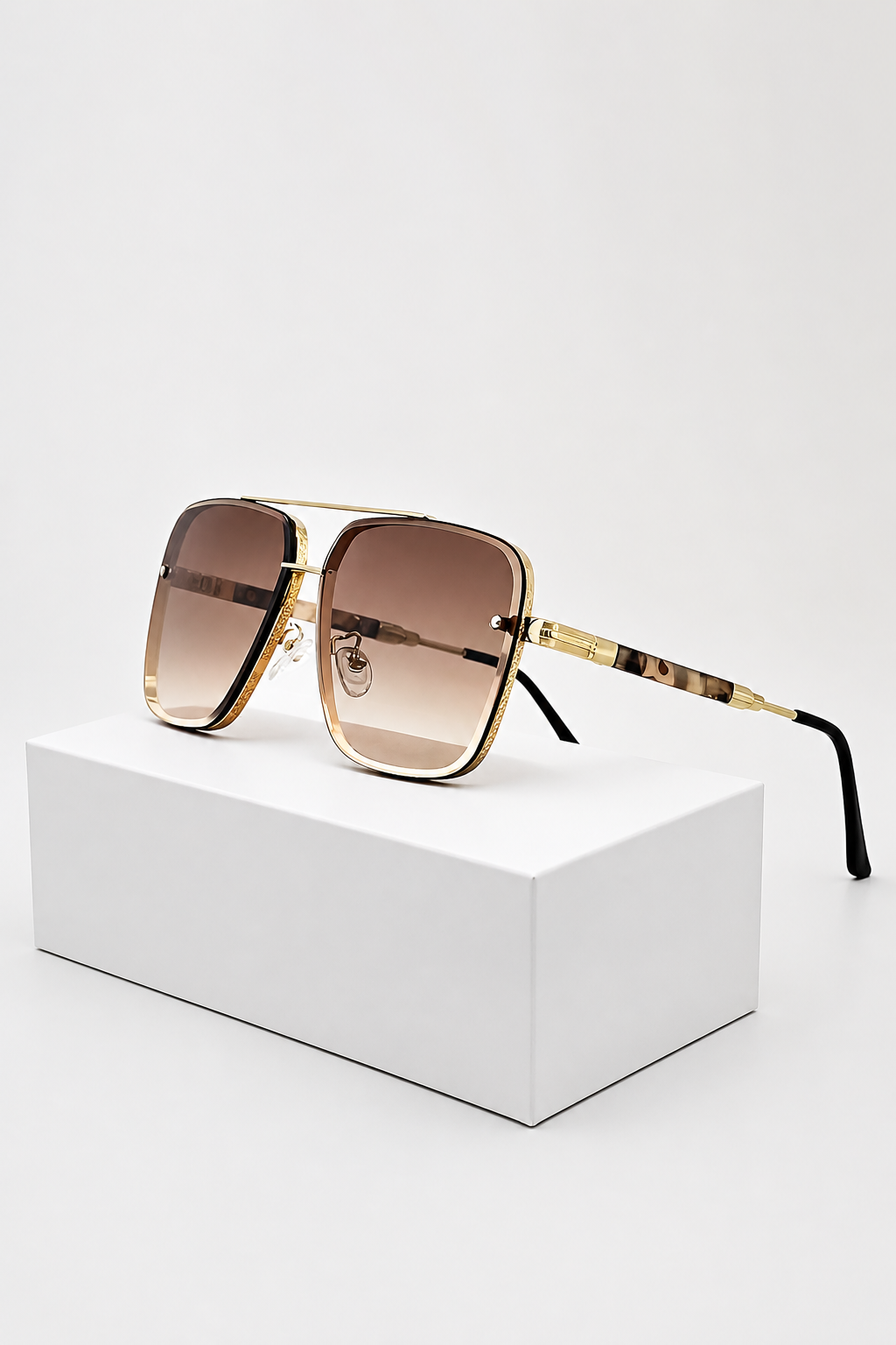 Lunettes de Soleil Aviateur Rétro Monture Dorée et Verres Dégradés UV400