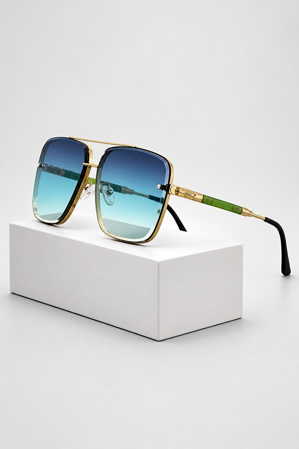 Lunettes de Soleil Aviateur Rétro Monture Dorée et Verres Dégradés UV400