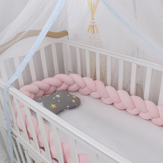Gevlochten babykussen – Stijlvol en veilig voor pasgeborenen, verkrijgbaar in diverse kleuren en maten
