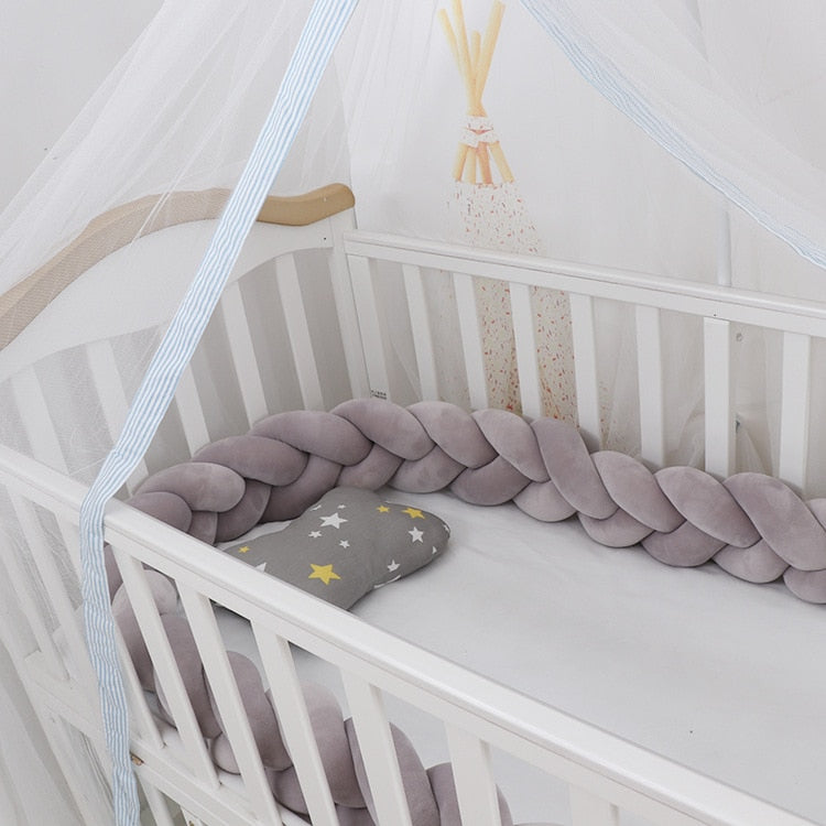 Braided Baby Pillow – Stylish and Safe for Newborns, Available in Various Colors and Sizes