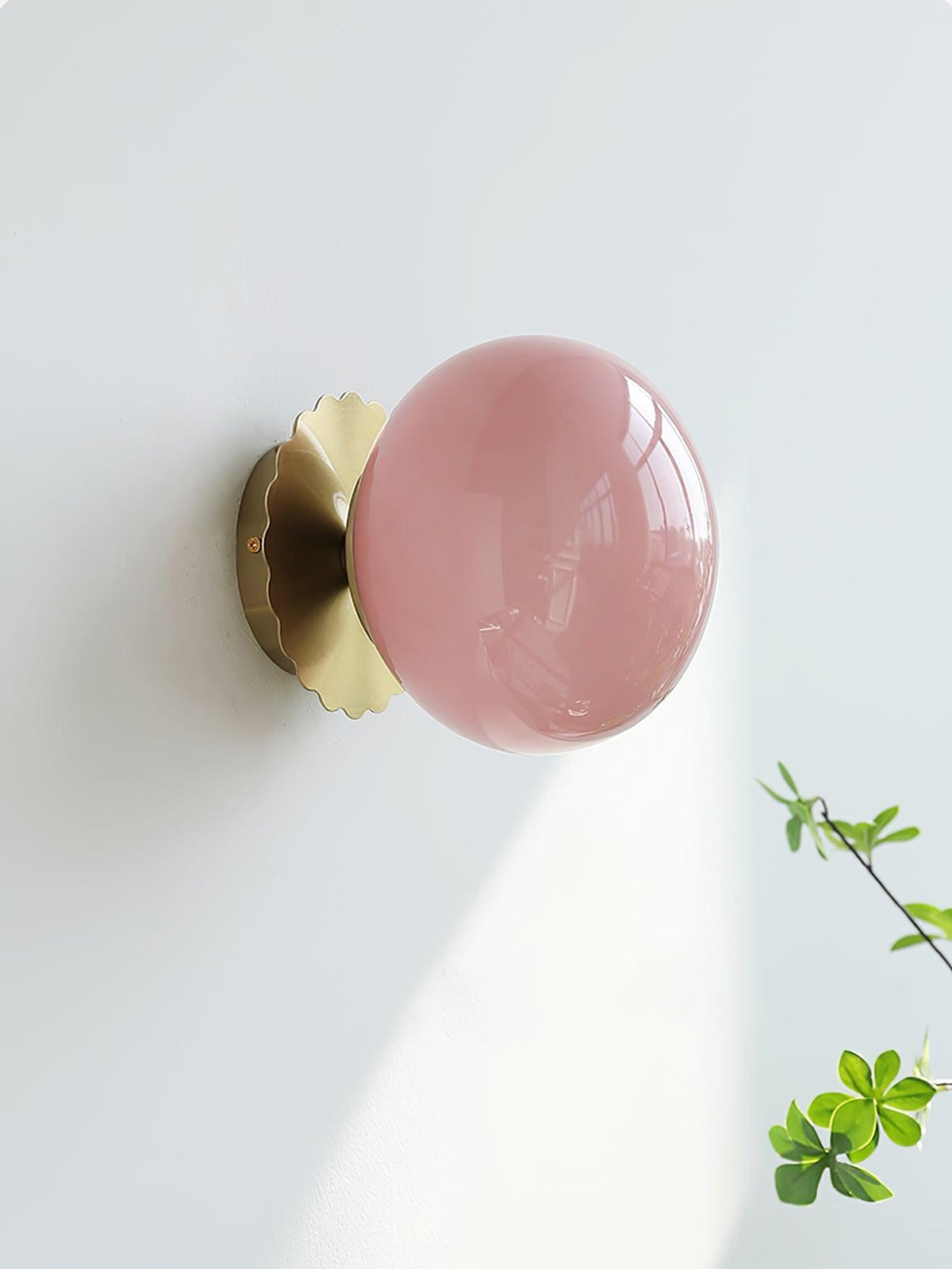 Applique Murale en Verre Rose – Finition Métal Doré ou Chromé