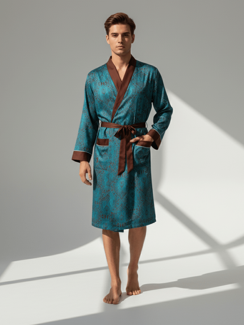 Men’s Robe – Luxurious Paisley Pattern Sleepwear