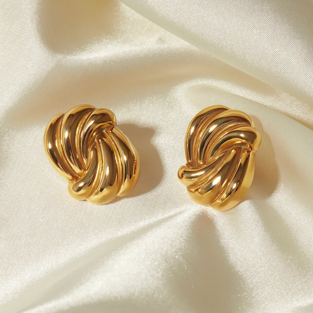 Boucles d'Oreilles Puces Nœud Femme, Plaqué Or