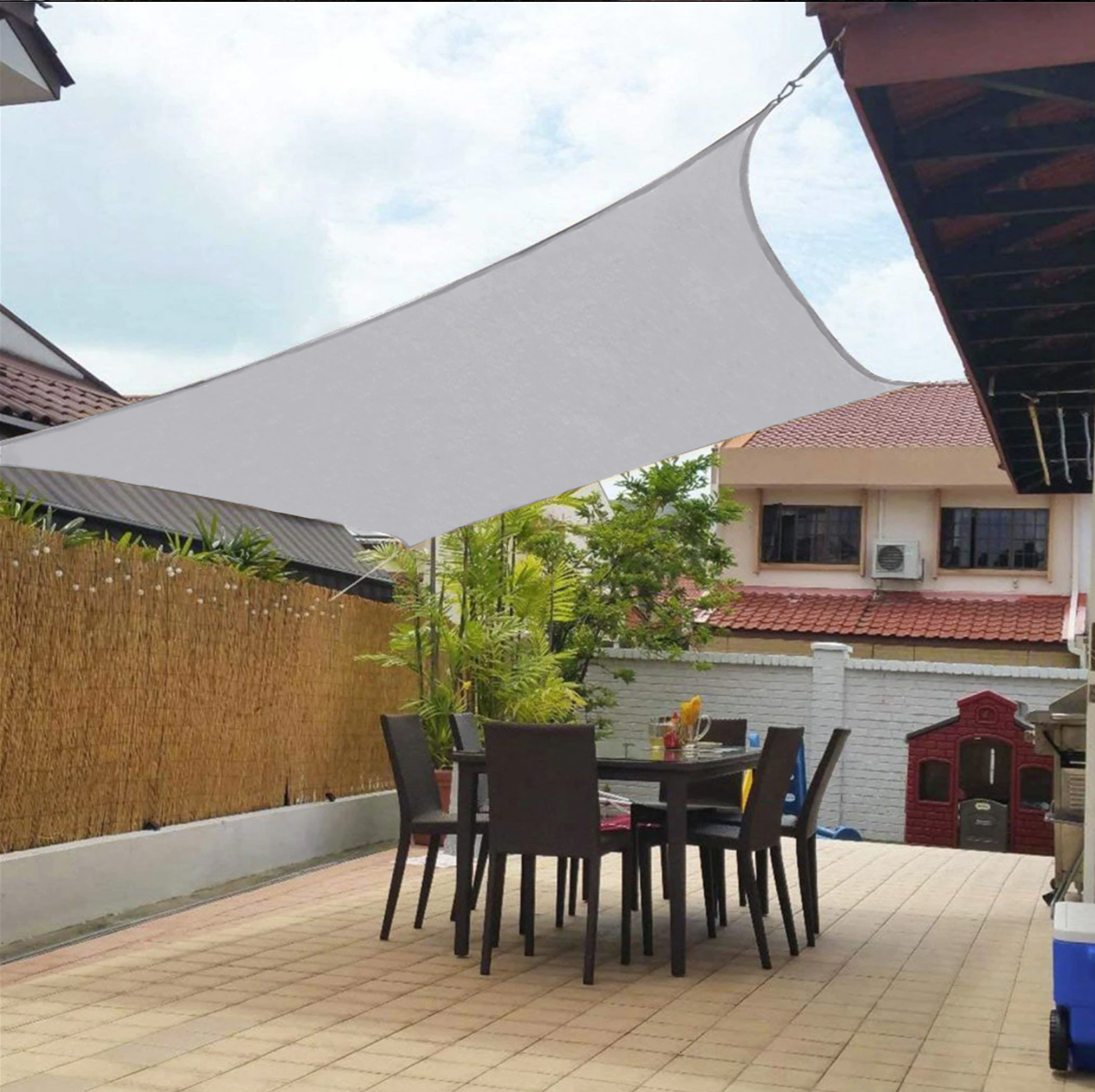 Shade Cloth – Luxury, Waterproof, and Decorative for Balconies or Patios with UV Protection