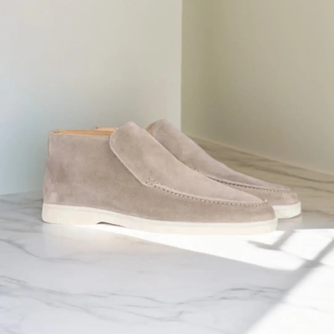 Bottines Homme en Daim Slip-On, Bout Moc Toe Cousu