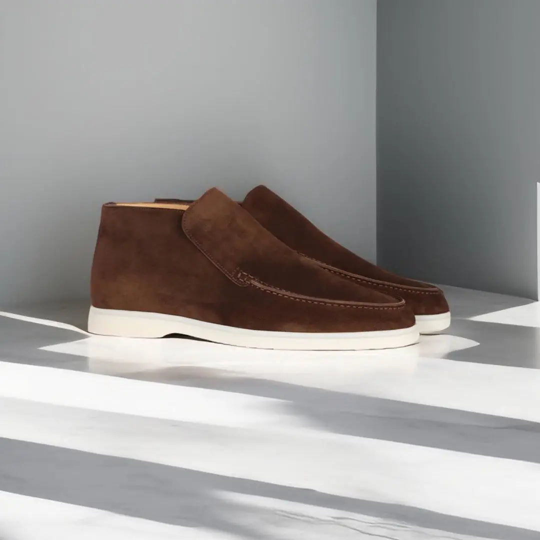 Bottines Homme en Daim Slip-On, Bout Moc Toe Cousu