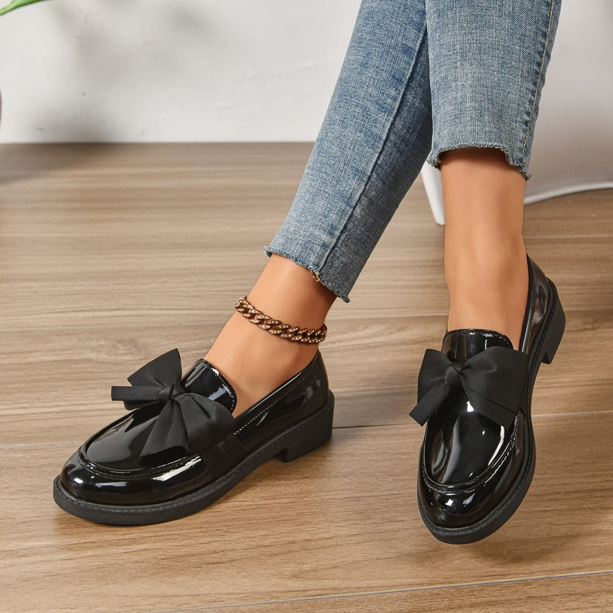 Mocassins Femme en Cuir Verni à Nœud - Chaussures à Enfiler