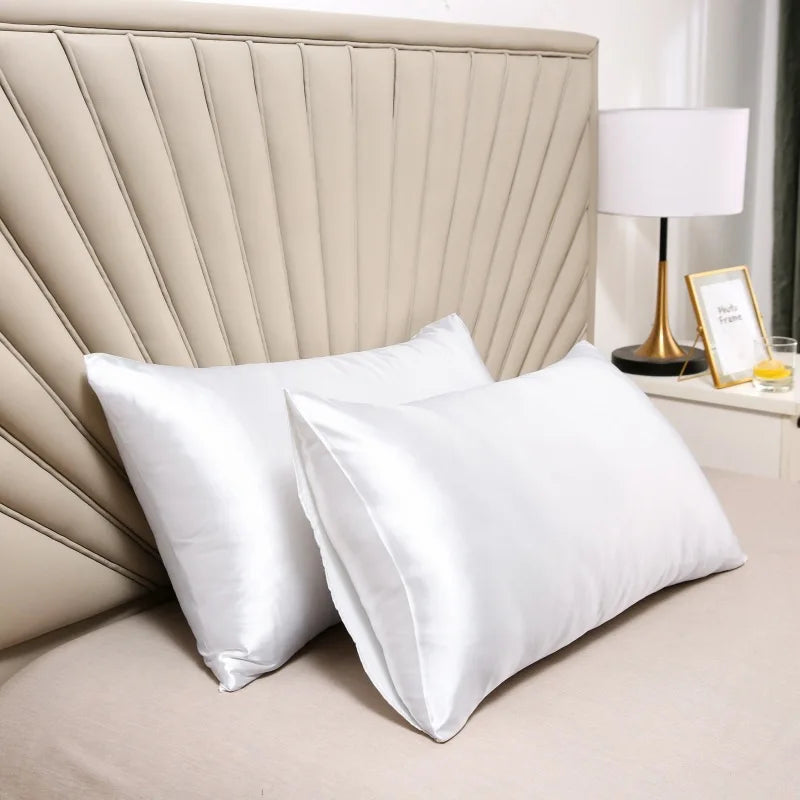 Silk Pillowcase – Hypoallergenic, Soft, and Breathable for Sensitive Skin and a Luxurious Sleep Experience