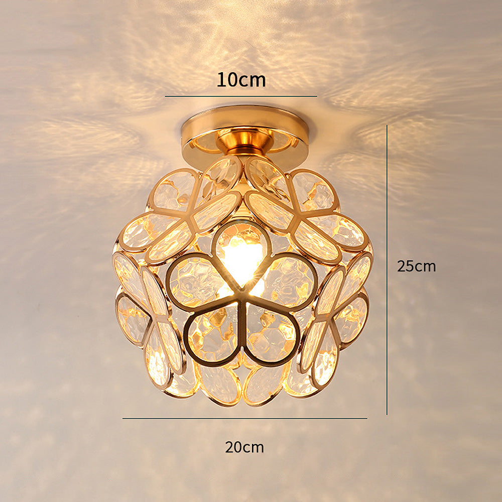 Flower-shaped ceiling light – Gold accents with transparent details for the bedroom or hallway