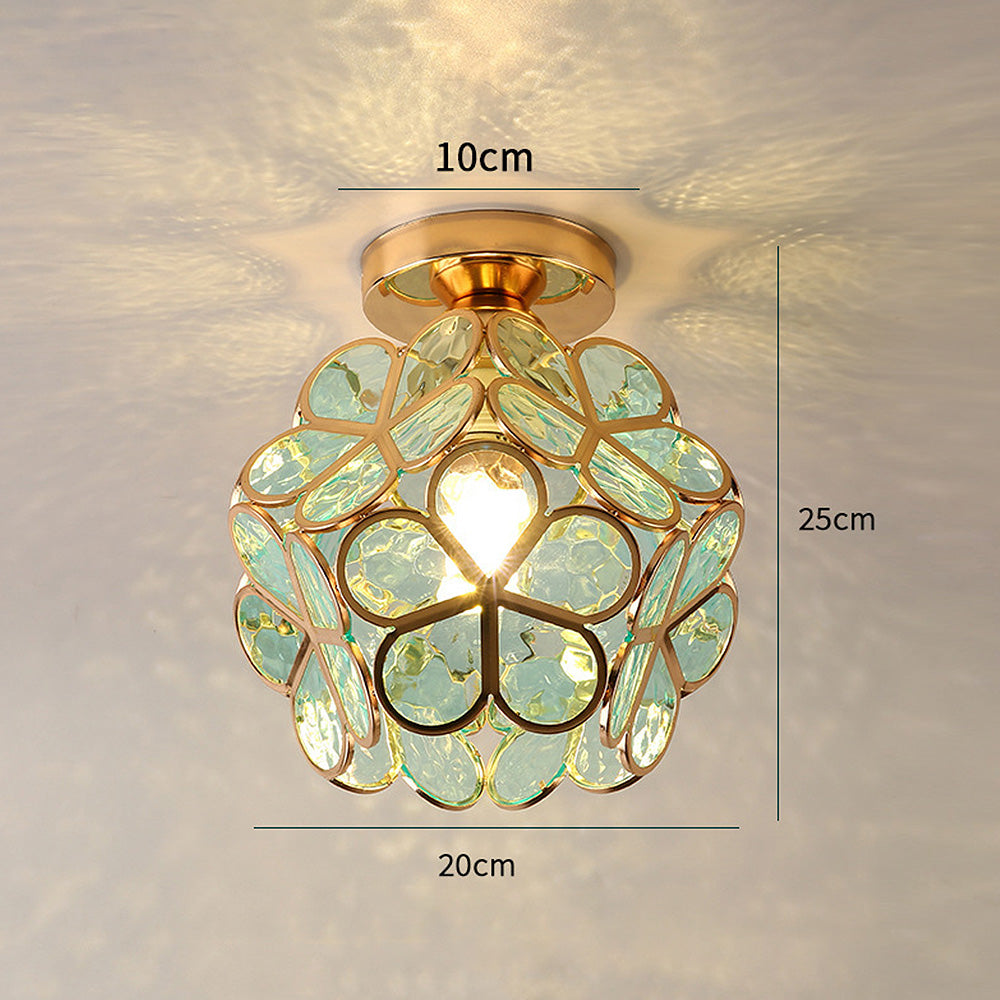 Flower-shaped ceiling light – Gold accents with transparent details for the bedroom or hallway
