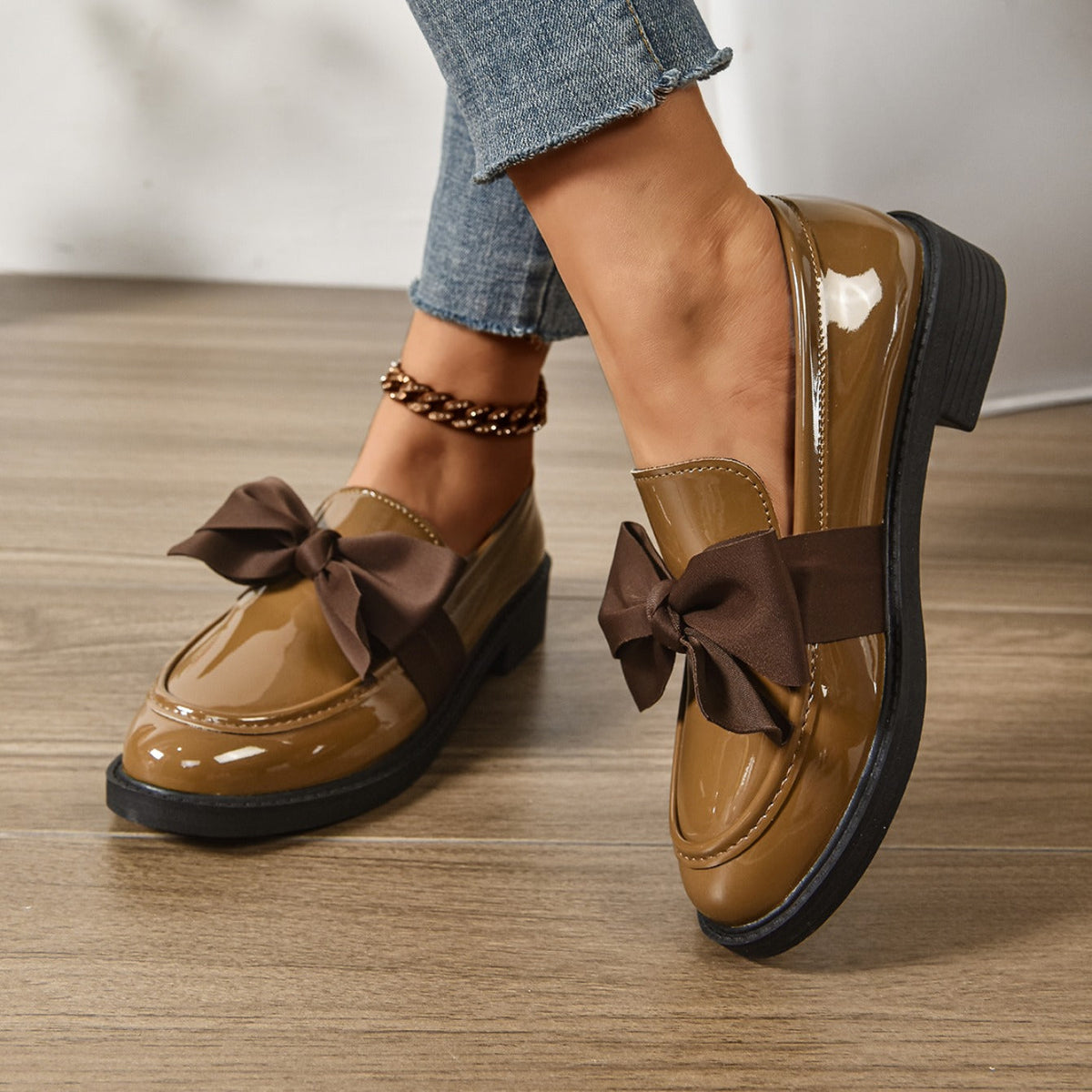 Mocassins Femme en Cuir Verni à Nœud - Chaussures à Enfiler