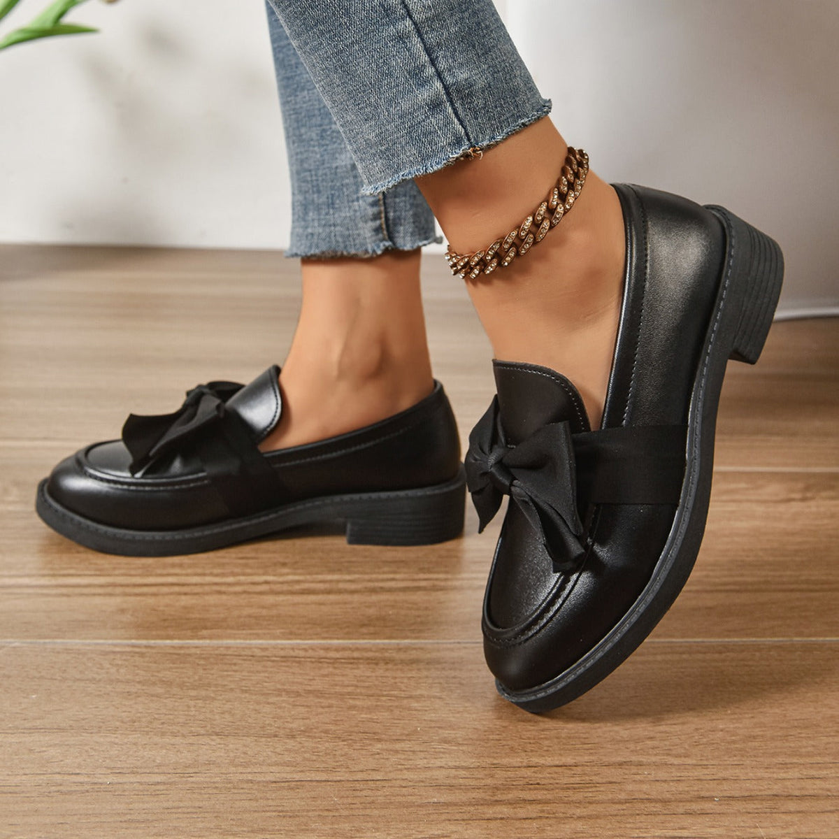 Mocassins Femme en Cuir Verni à Nœud - Chaussures à Enfiler