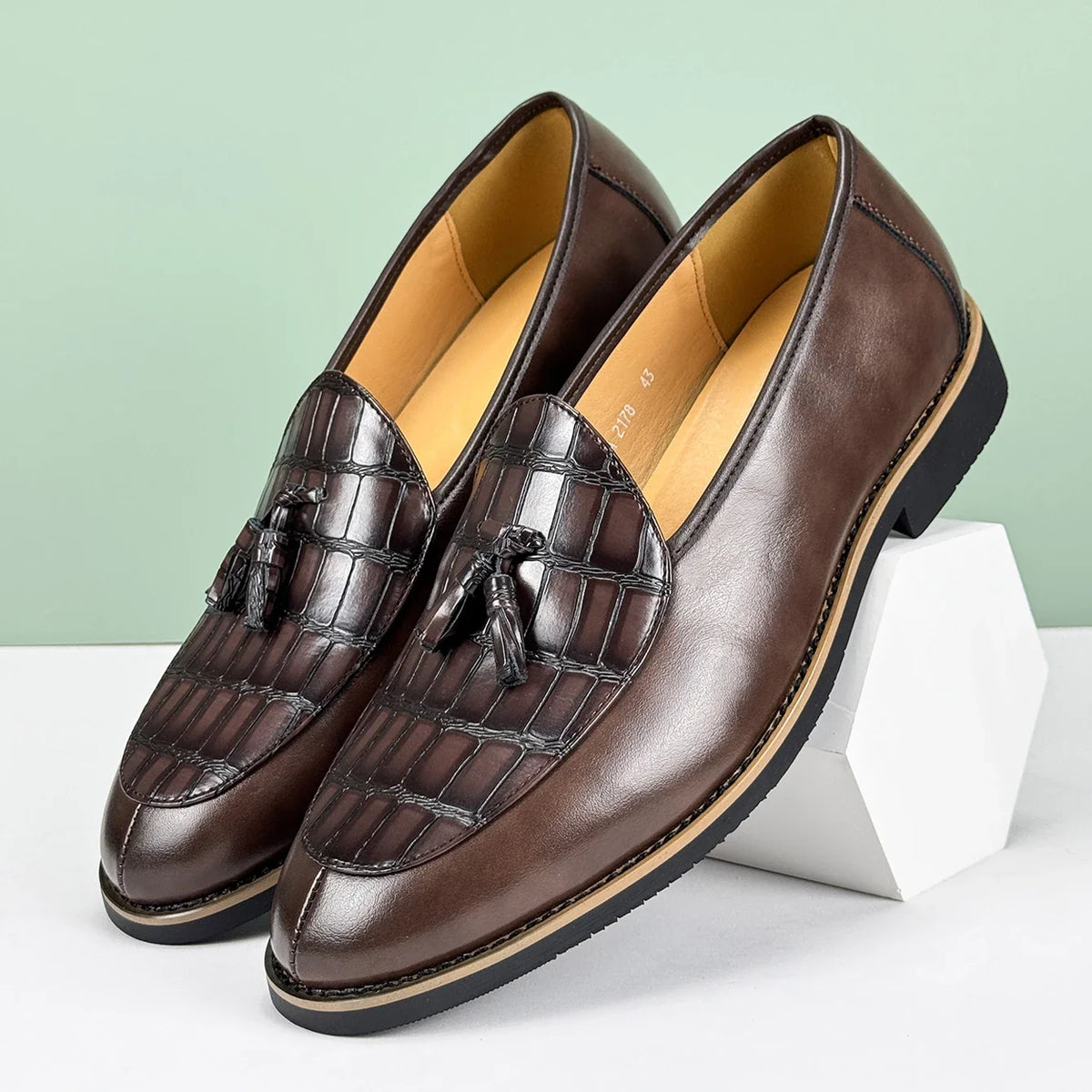 Mocassin Homme en Cuir Italien à Pampilles, Empiècement Effet Croco