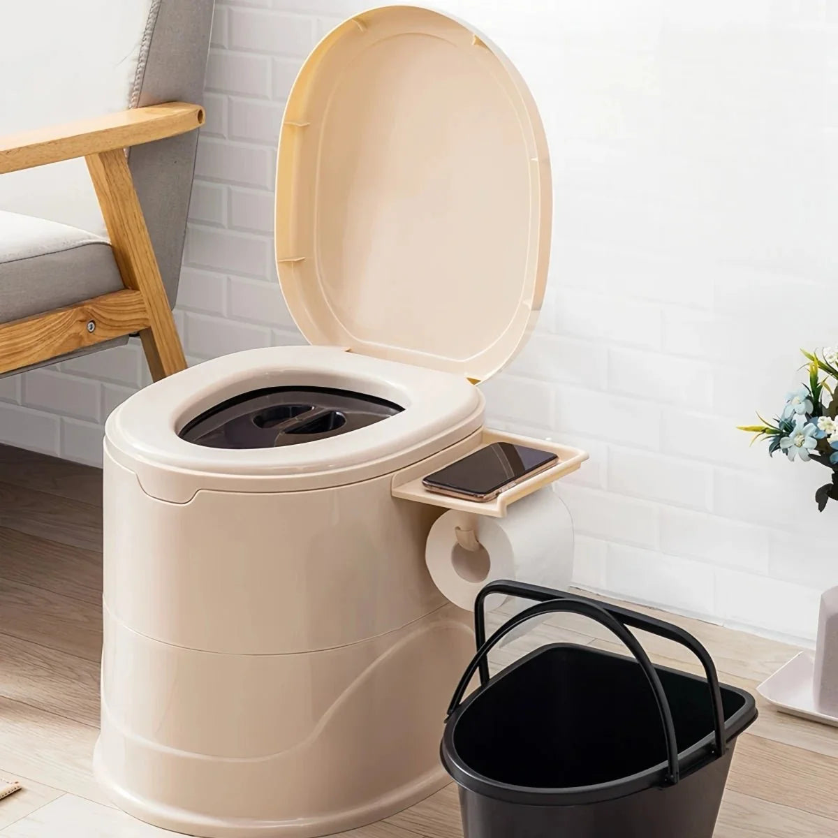 Tragbare mobile Toilette mit Deckel - Ideal für Camping & Reisen 0