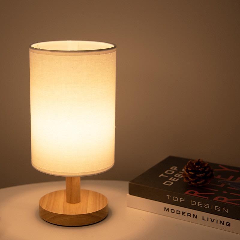 Lampe de Table en Bois et Lin avec Télécommande