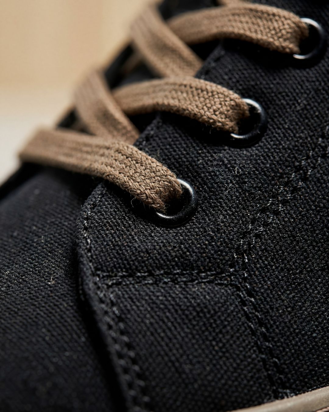 Sneakers Basses en Toile Minimalistes
