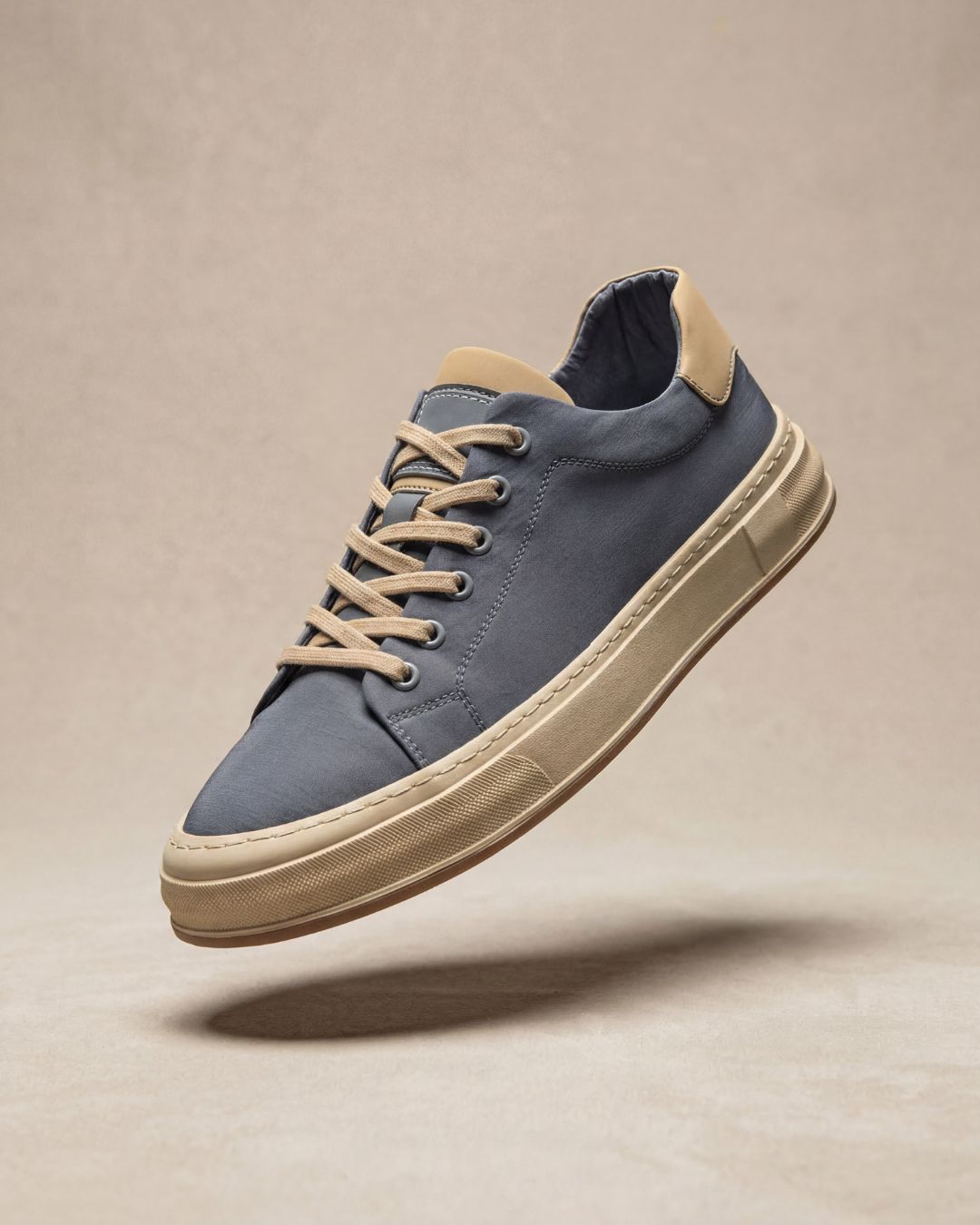 Sneakers Basses en Toile Minimalistes