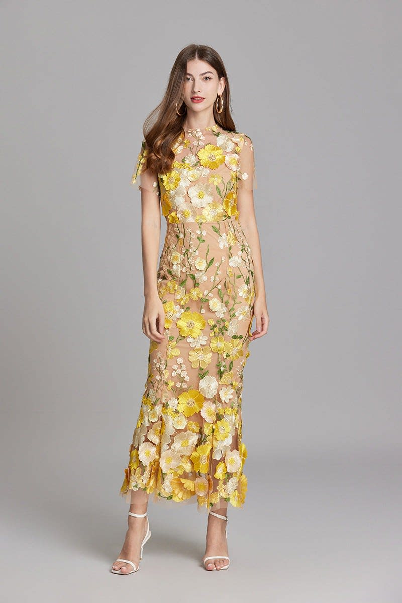 Catriona Floral Embroidered Maxi Dress_19