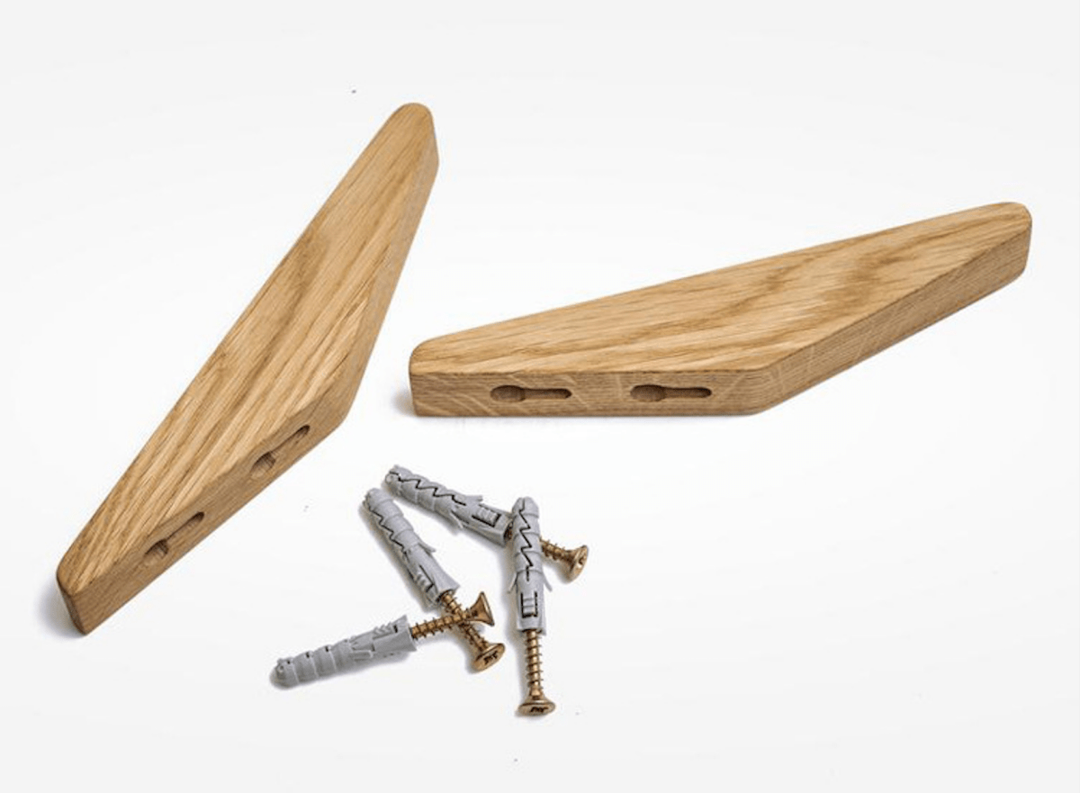 Wooden Wall Hooks – Natural Two-Tone Finish, Minimalist Design for the Entryway or Bedroom