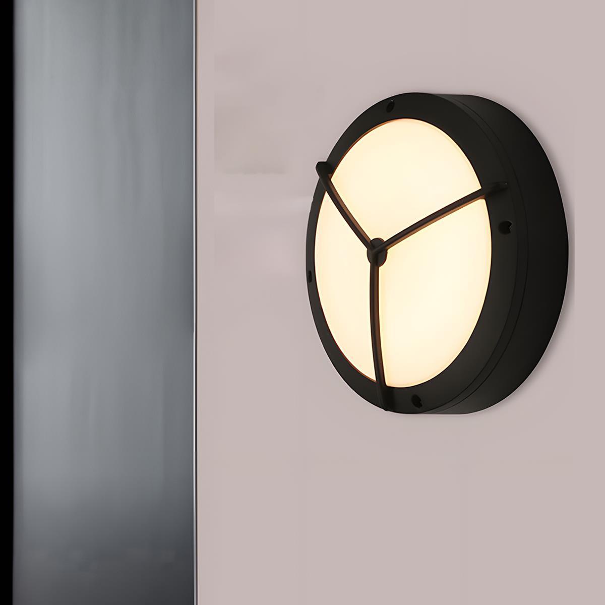 Modern Outdoor Wall Sconce – Black or White, Minimalist Design for Porches, Gardens, or Patios