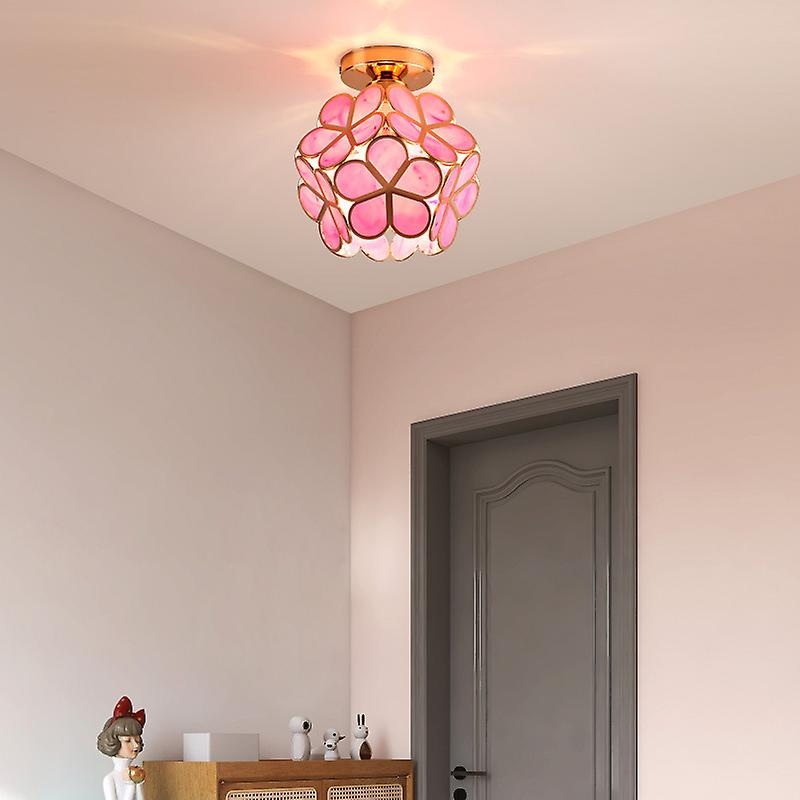 Flower-shaped ceiling light – Gold accents with transparent details for the bedroom or hallway