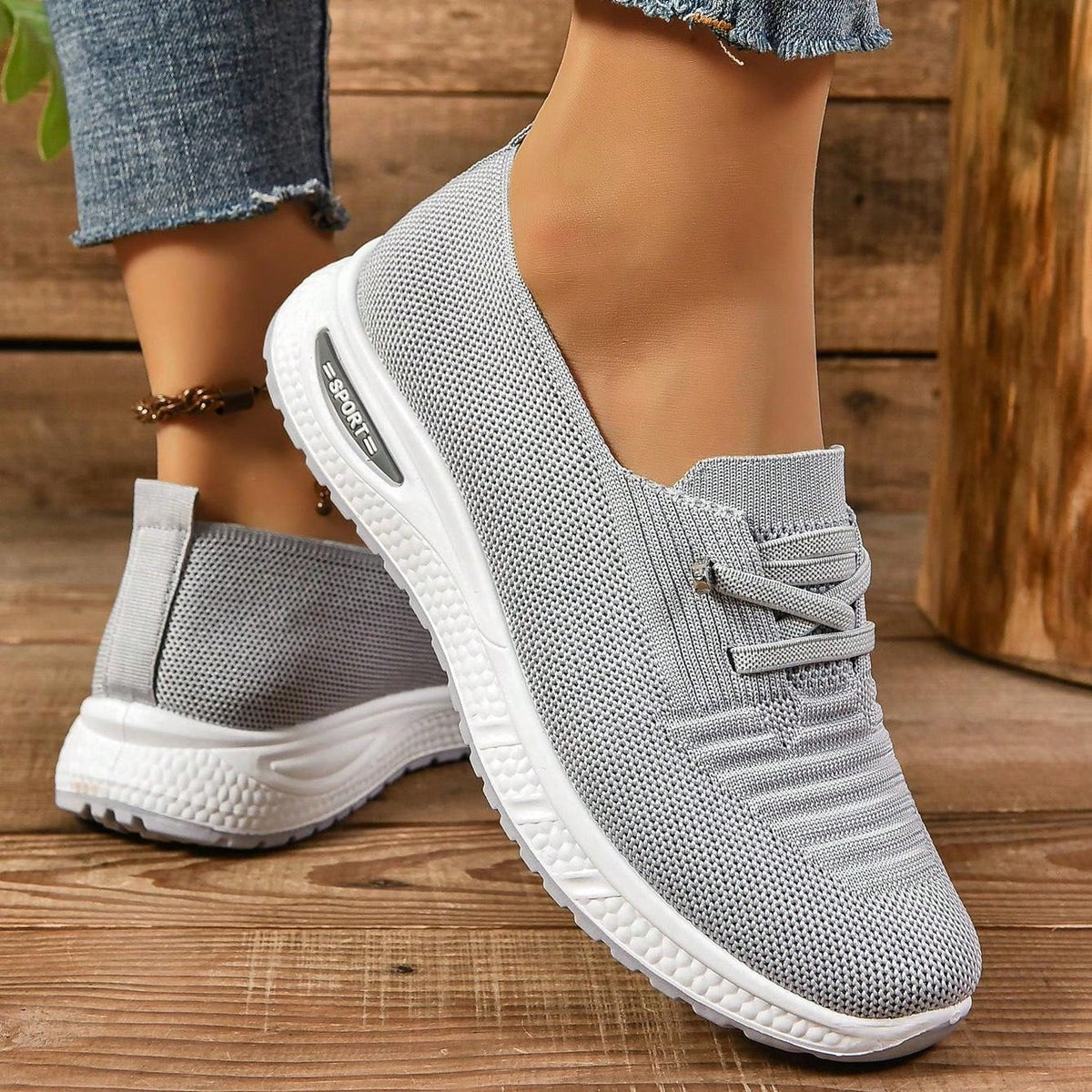Baskets Femme Slip-On Bout Large Gris Clair