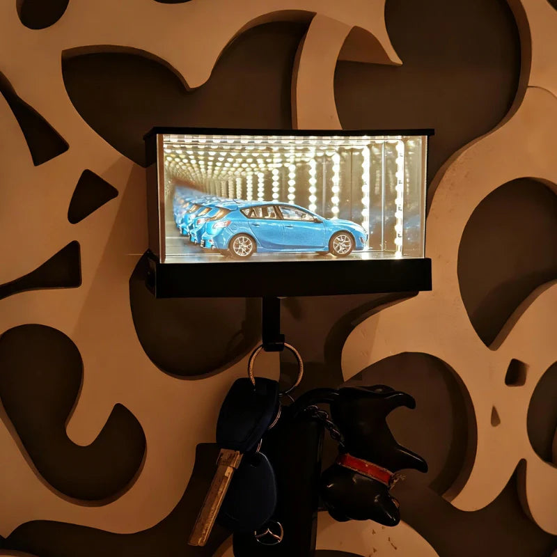 Light-up keychain – Modern, infinite mirror effect with motion sensor for entryways or hallways