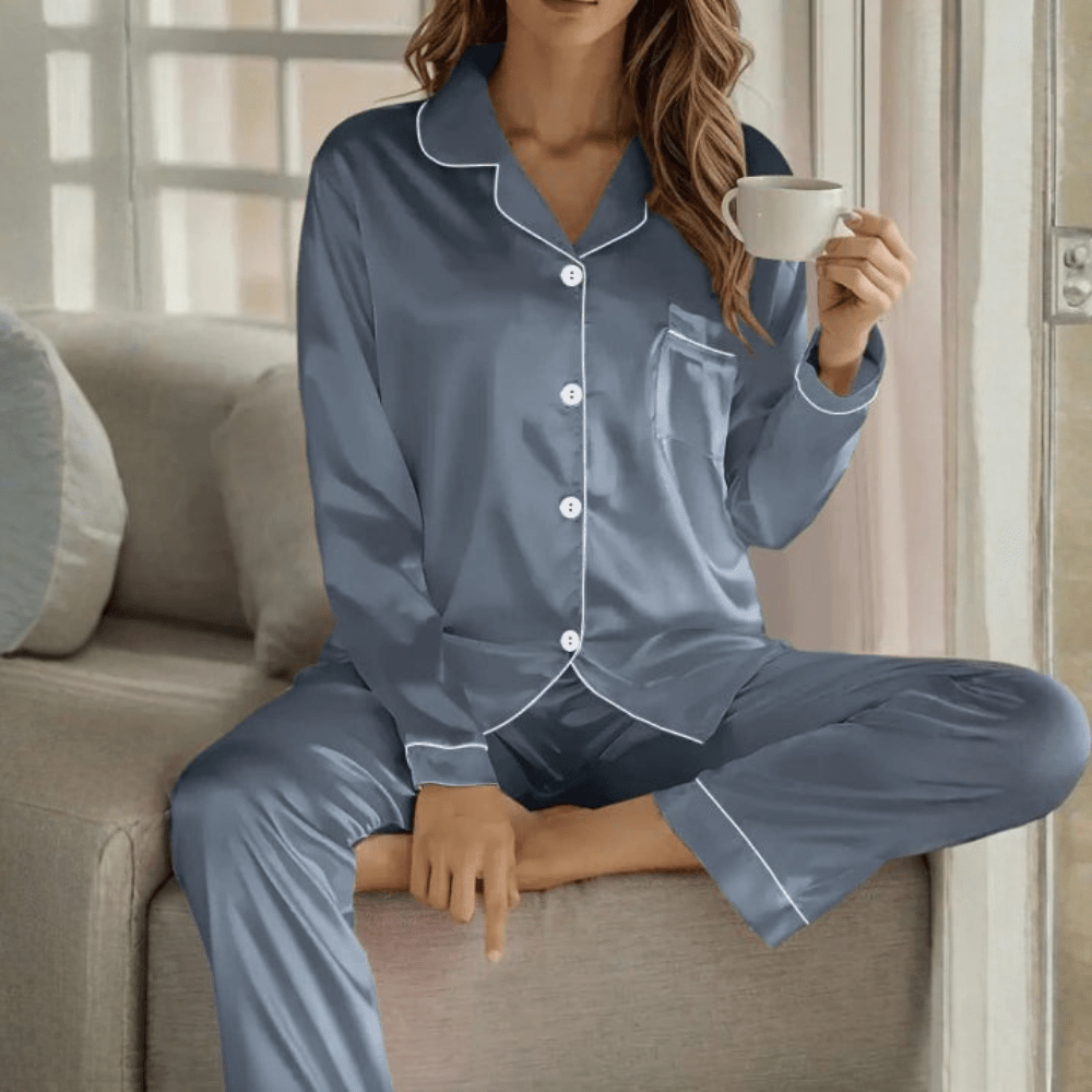 Ensemble Pyjama Femme Boutonné en Tissu Doux et Respirant