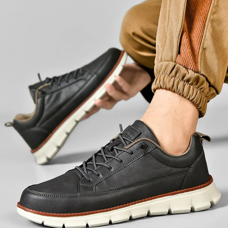 Sneakers Homme en Cuir Véritable – Semelle Orthopédique Confort