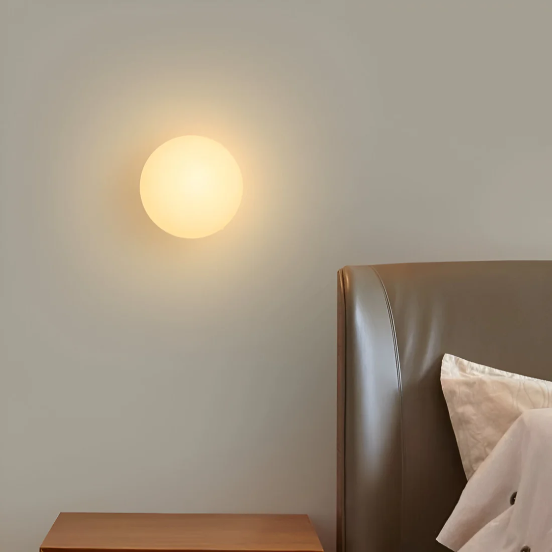 Lampe Murale en Verre – Blanc, Design Minimaliste pour Chambre ou Salon