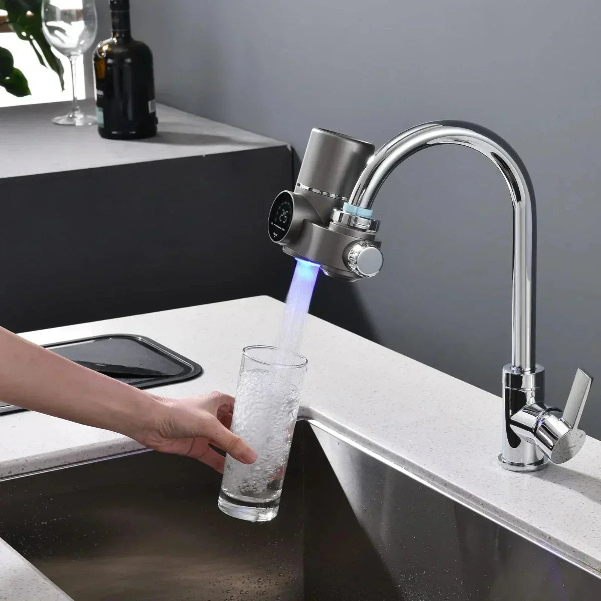Kraanwaterfilter met LED-display – van ABS en roestvrij staal van voedingskwaliteit voor in de keuken, met twee waterstanden