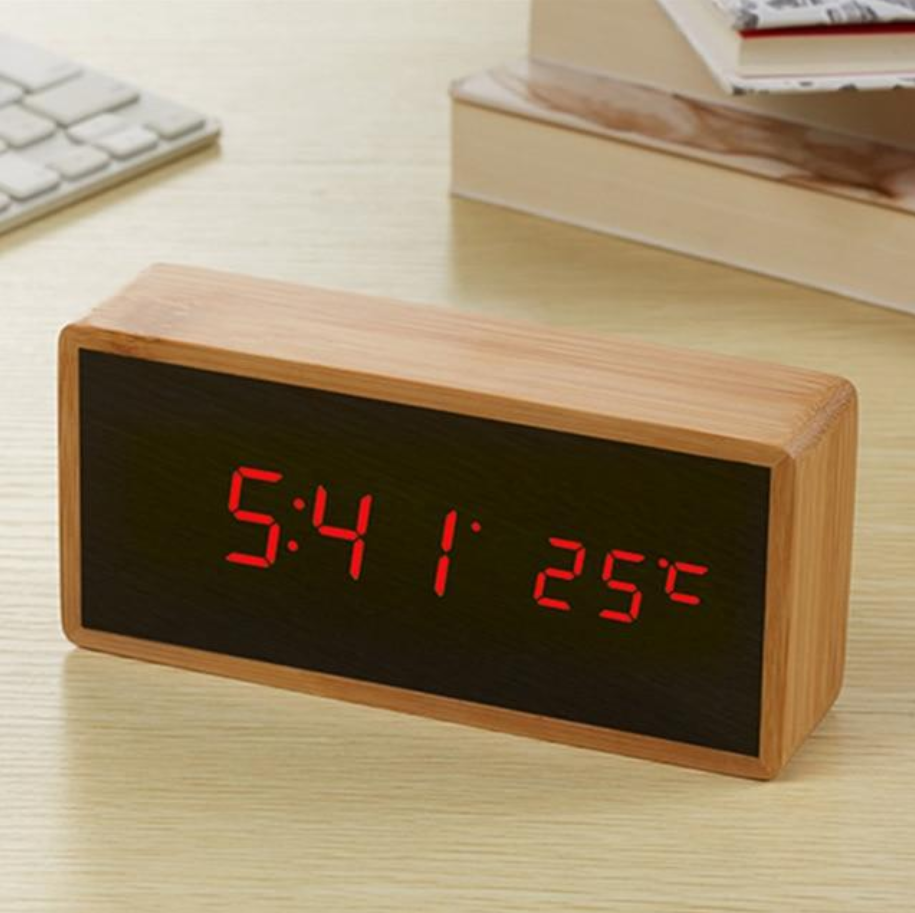 Réveil Digital en Bois avec Écran LED Heure et Température