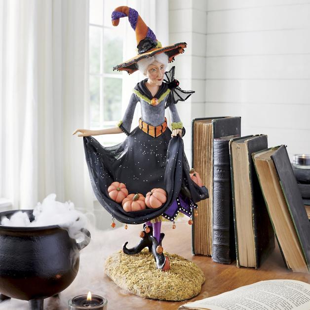 Figurka czarownicy z żywicy – wielokolorowa, wykonana ręcznie z dbałością o najdrobniejsze szczegóły, do dekoracji wnętrz na Halloween