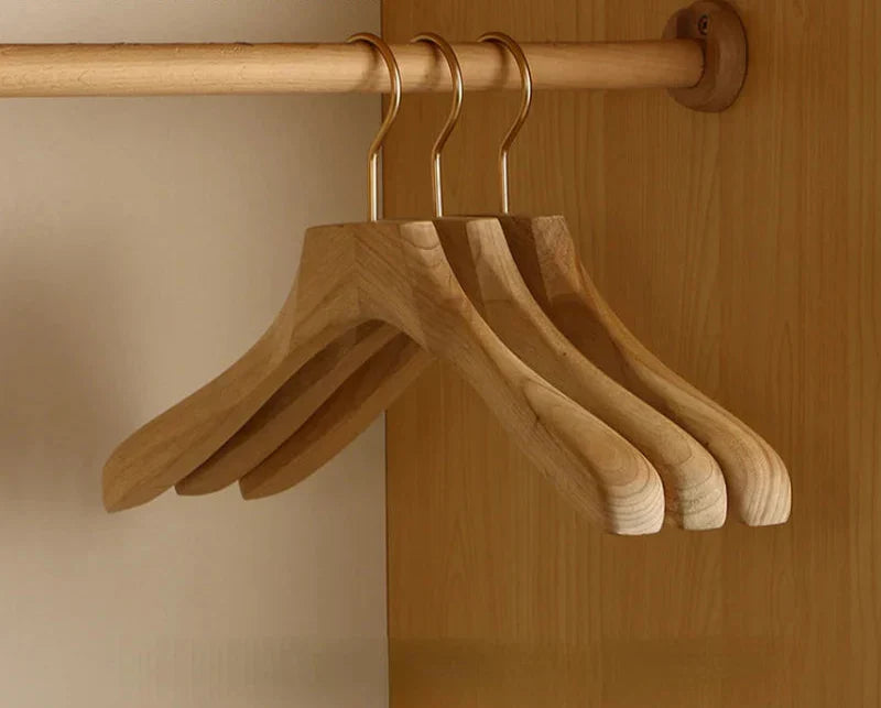 Wooden Hangers – Camphor Wood with Wide Shoulders, Set of 2 for Organizing Clothes in the Closet