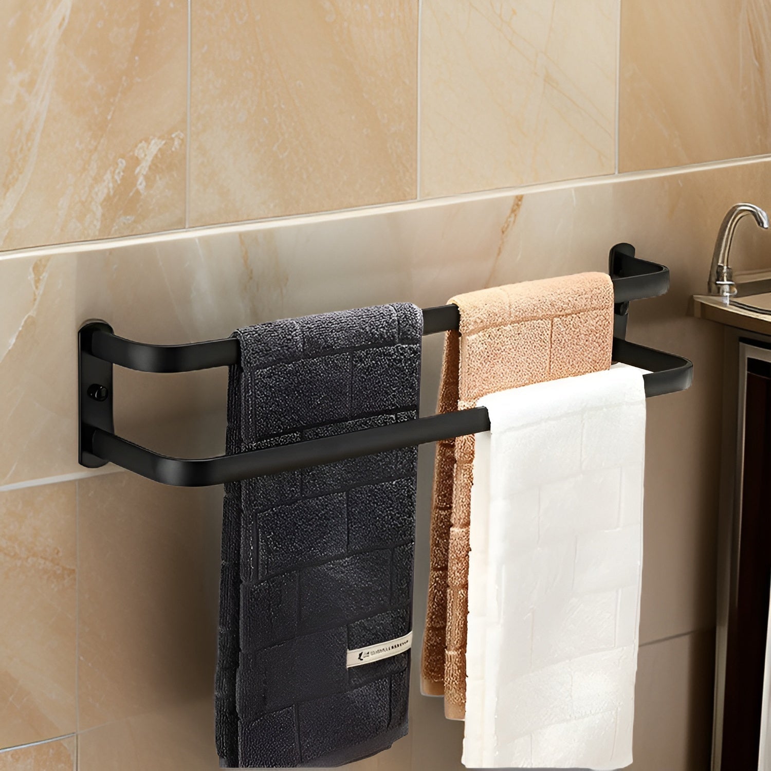 Wall-mounted towel rack – Black Aluminum, Modern 3-Tier Design for the Bathroom or Wellness Area