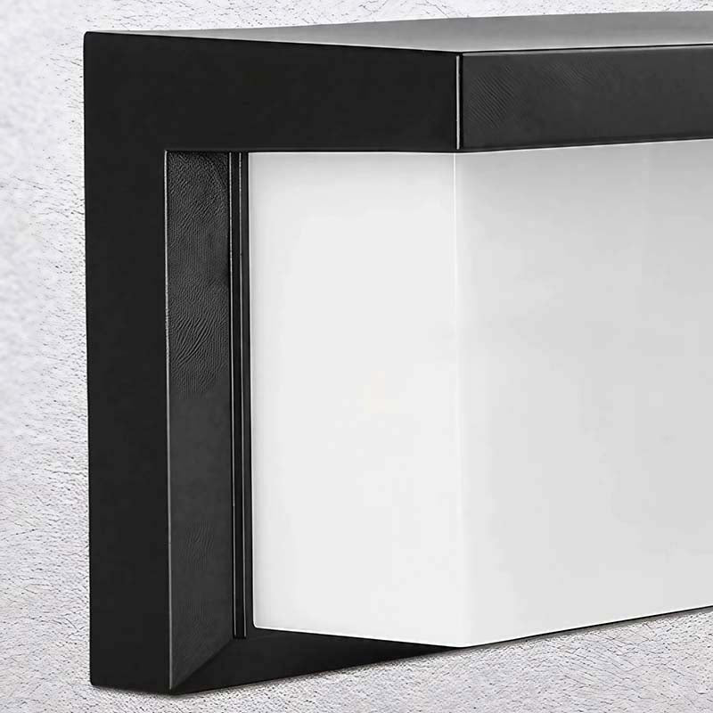 Motion-Sensor Wall Light – Black, Waterproof LED for the Garden, Porch, or Driveway
