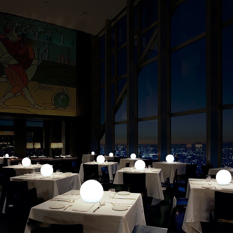 Lampe de Table LED Sans Fil – Écouteurs, Dimmable et Étanche pour Intérieur et Extérieur