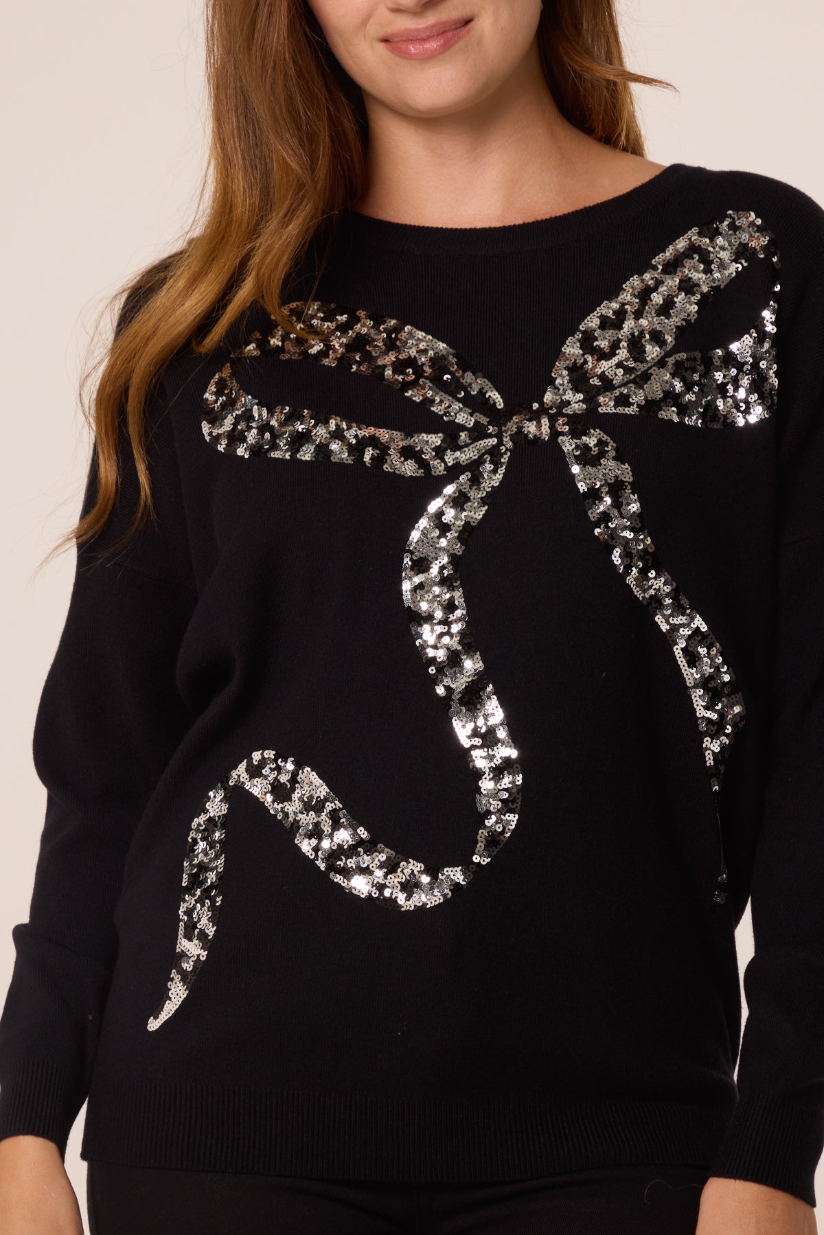 Pull Femme Imprimé Léopard à Nœud en Sequins