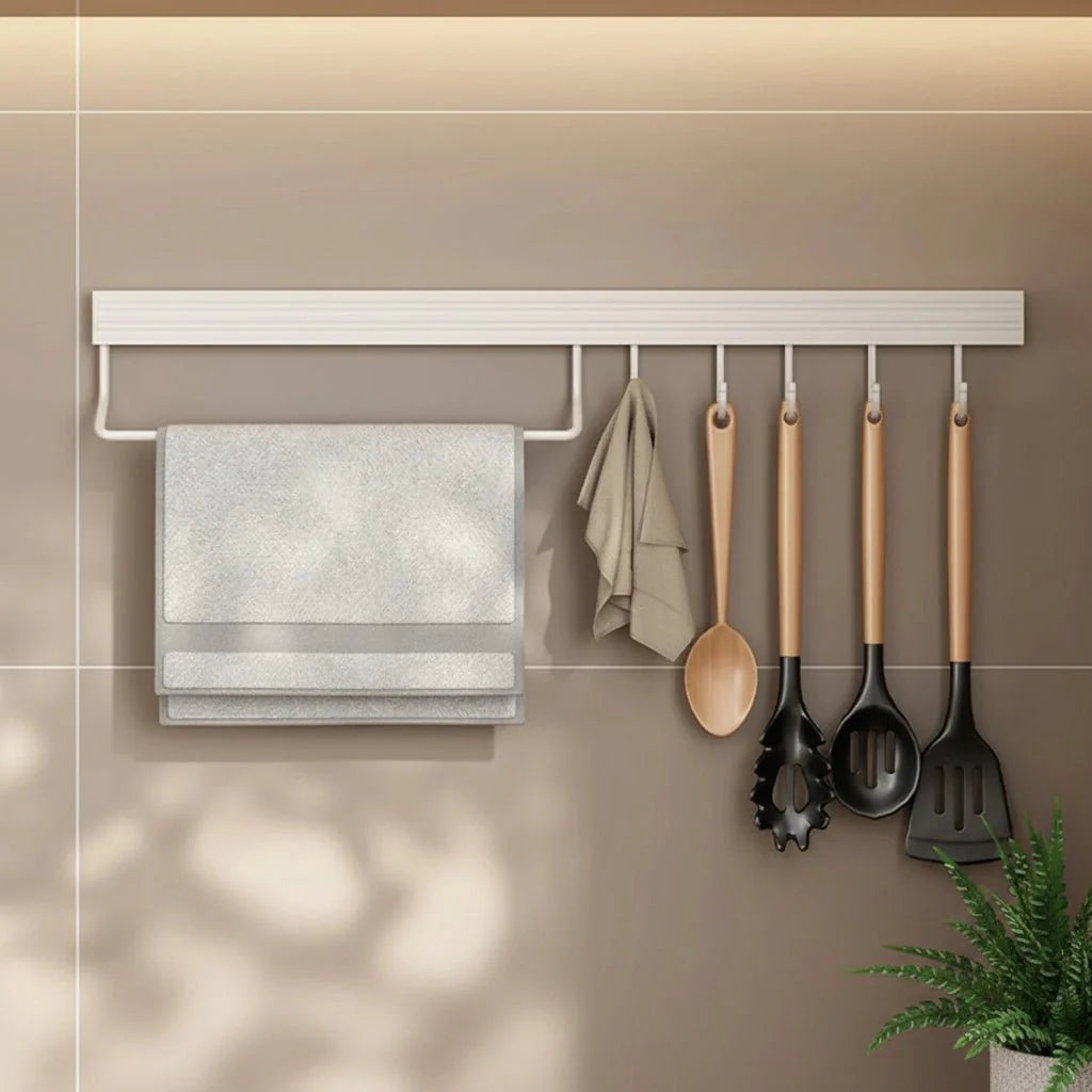 Wall-Mounted Hook Organizer – Stainless Steel, Space-Saving Design for Cutting Boards and Kitchen Utensils