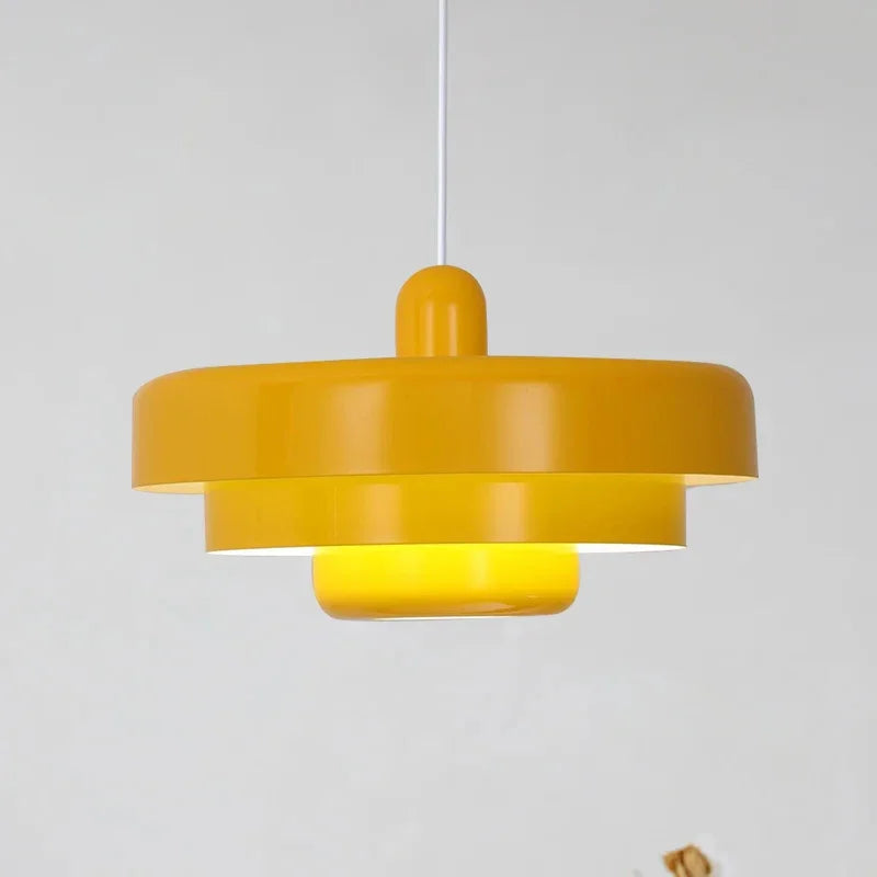 Suspension danoise – Métal orange, design vintage pour salon ou salle à manger