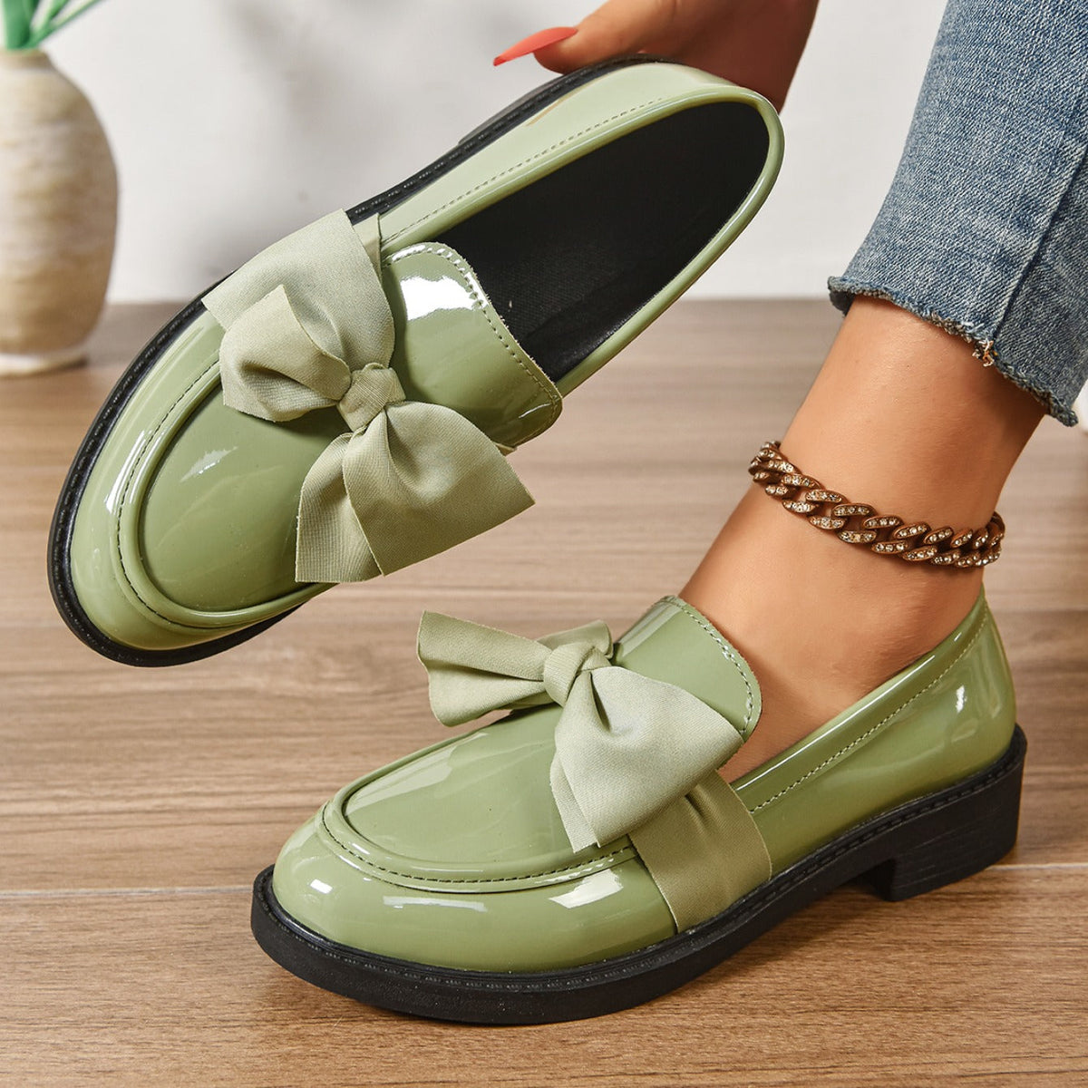 Mocassins Femme en Cuir Verni à Nœud - Chaussures à Enfiler