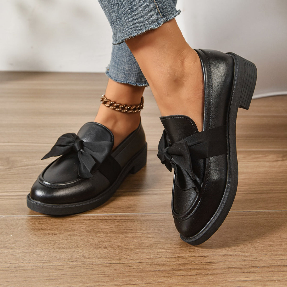 Mocassins Femme en Cuir Verni à Nœud - Chaussures à Enfiler